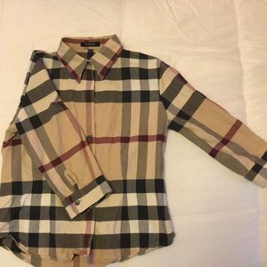 Burberry top